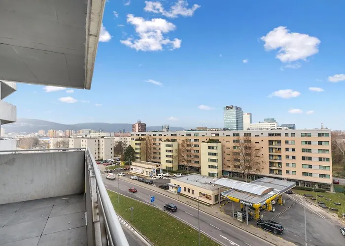 Lam Stadium 2 - Terrace Apartmán *